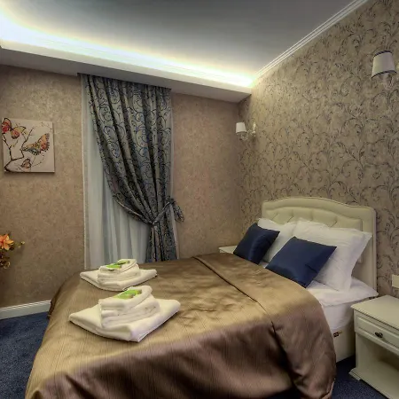 Otel Family Agoncev 3*